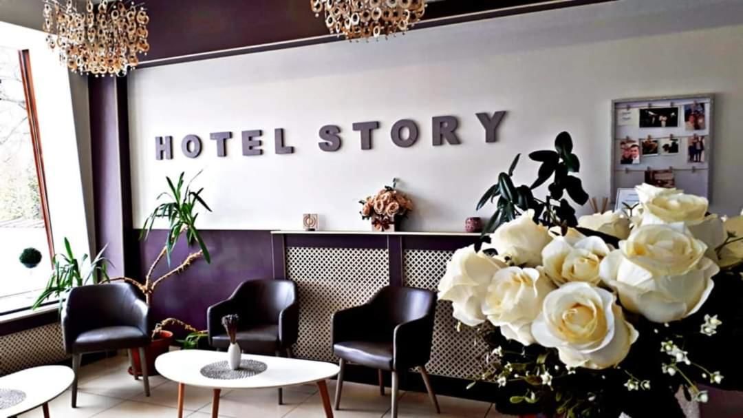 Отель Hotel Story Тыргу-Жиу-8